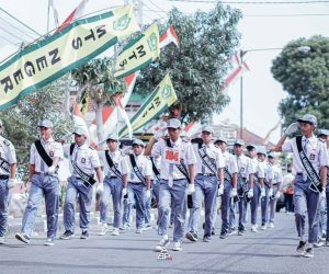 Lomba baris berbaris SMK  Muhendo HUT RI ke 78